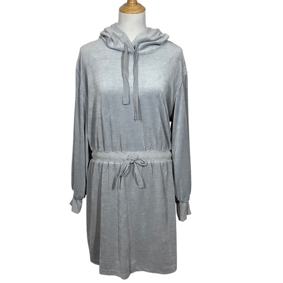 Calvin Klein Dresses & Skirts - Calvin Klein Women's Tie Waist Velour Dress Sz L